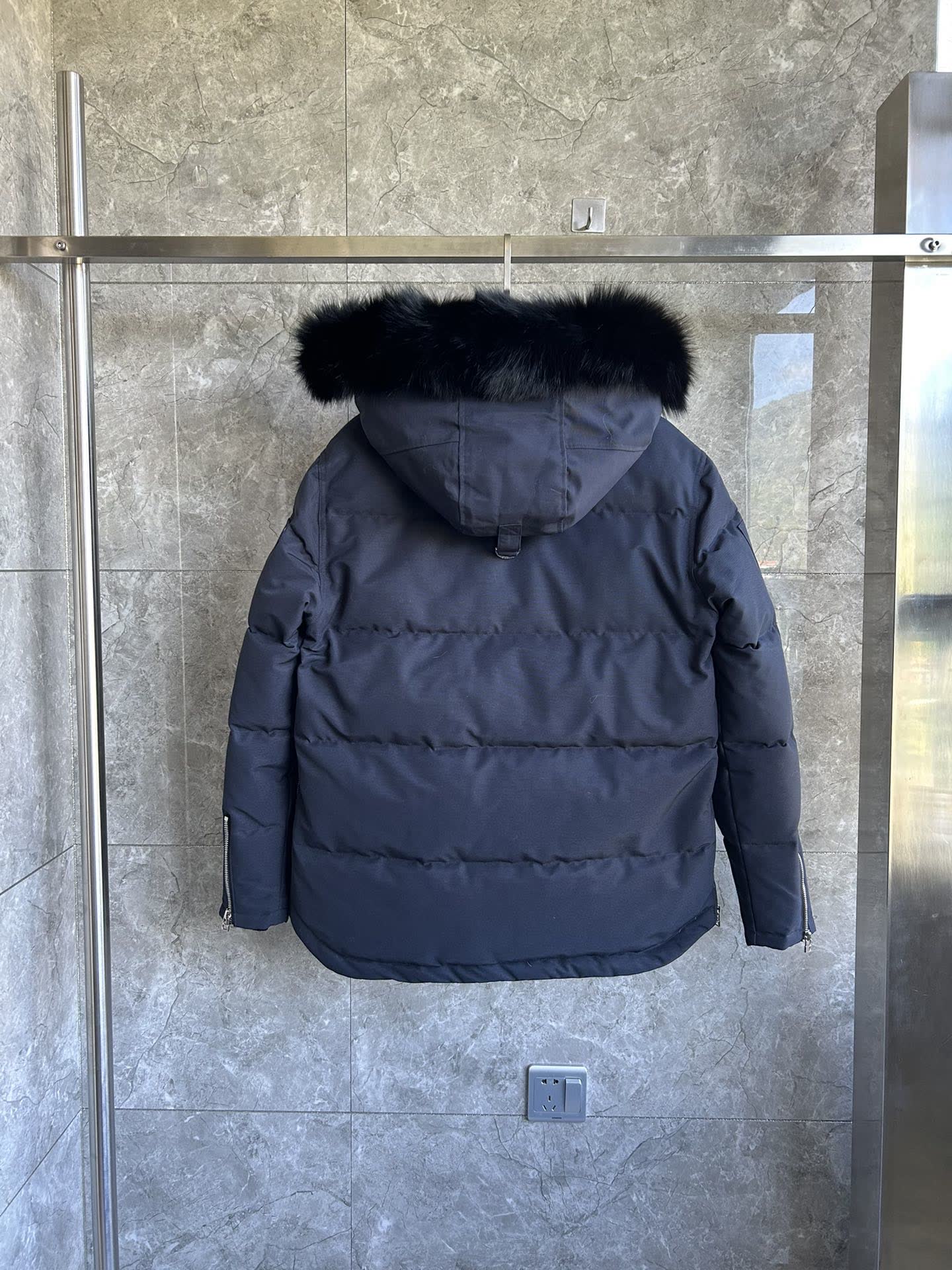 Moose Knuckles Down Jacket Moose Knuckles Down Jacket